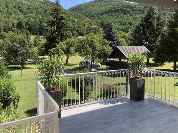 Gîte pour 6 personnes, avec jardin à Savignac-les-Ormeaux