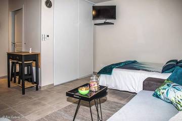 Appartement De Vacances pour 2 Personnes dans Abondant, Région de Dreux, Photo 2