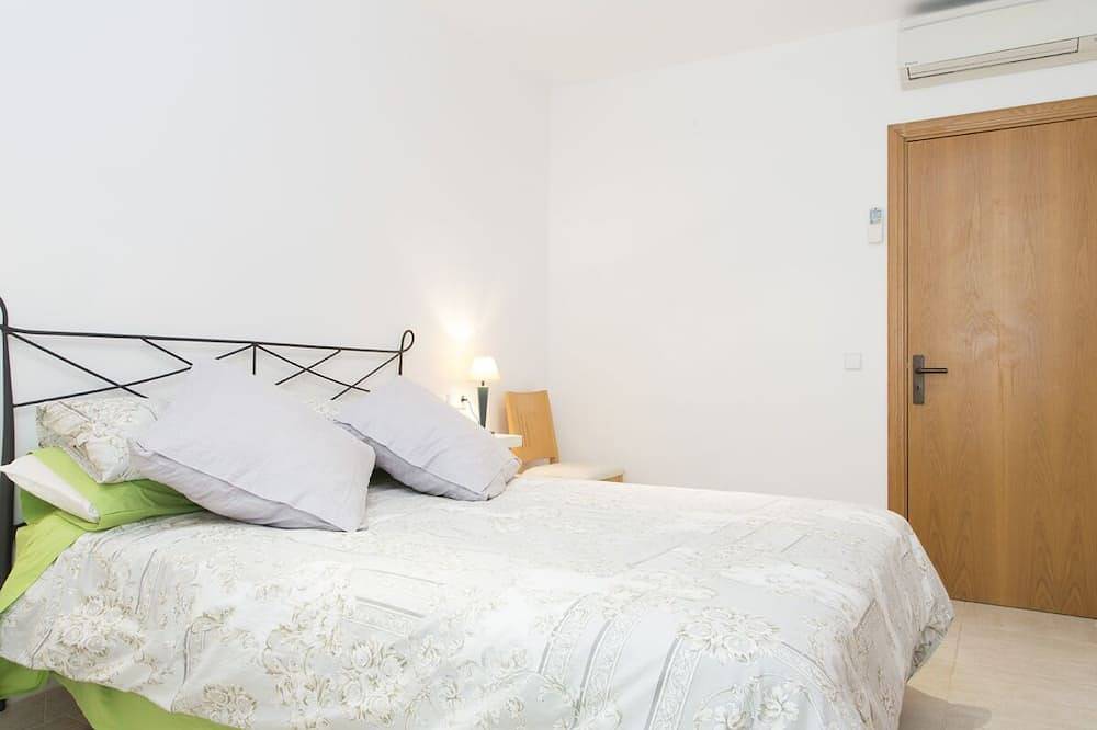 Apartamento entero, Precioso apartamento primera linea de mar in Puerto de Pollensa, Pollença