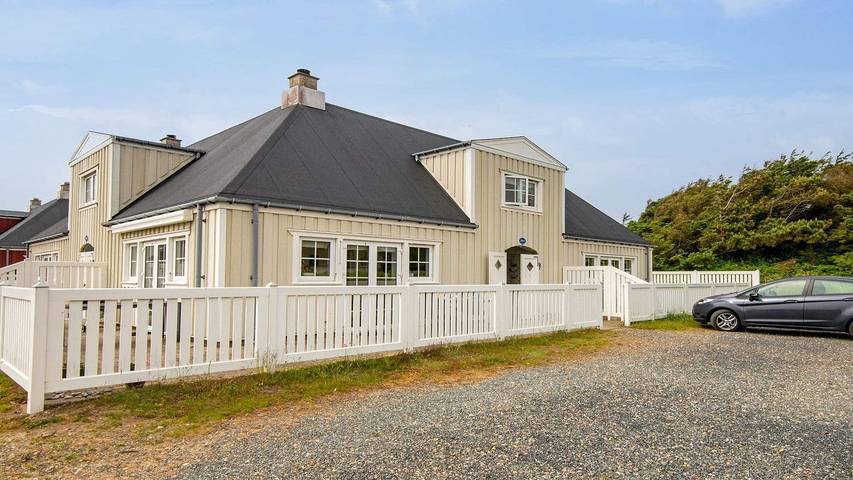 Ferienwohnung für 4 Personen, mit Sauna und Terrasse sowie Whirlpool in Holmsland Klit