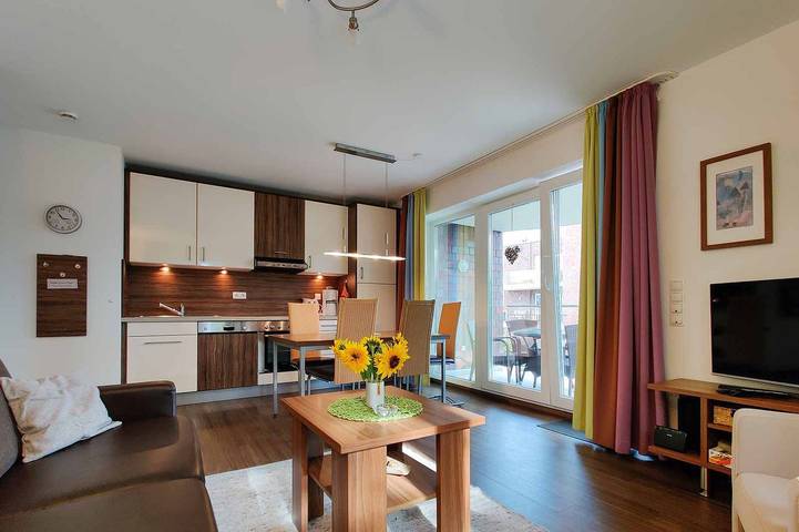 Ferienwohnung für 6 Personen, mit Balkon und Sauna in Duhnen - 2