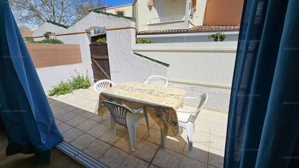 Gîte pour 5 personnes, avec terrasse et piscine, animaux acceptés dans Plage Rochelongue