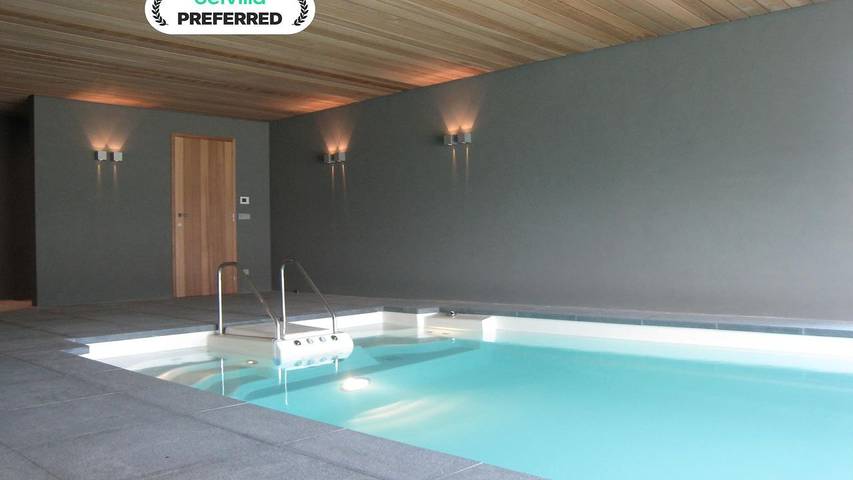 Ferme pour 19 personnes, avec sauna ainsi que jardin et piscine à Beernem