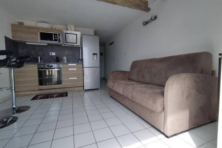 Gîte pour 4 personnes, avec piscine et terrasse dans Plage des Aresquiers - 3