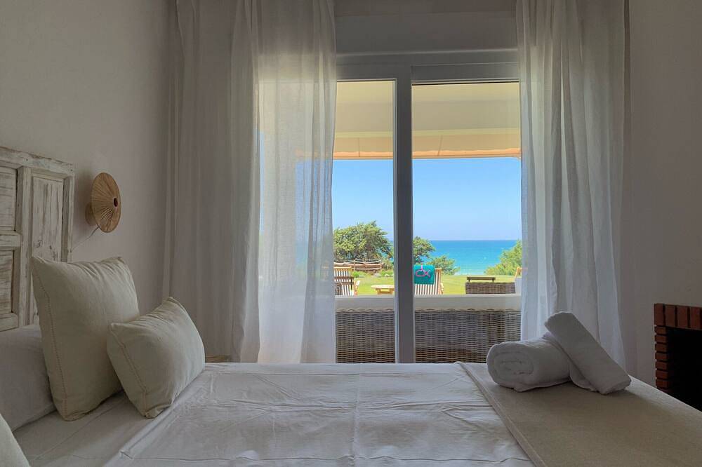 Arena, donde el jardín termina en las dunas. in Roche, Conil de la Frontera