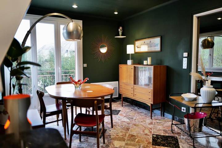 Location de vacances pour 7 personnes, avec jardin et vue à Épernay