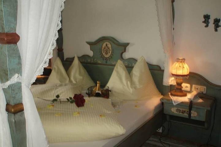 Familienzimmer \"Geborgenheit\" Üf - Naturhotel Hüttenwirt in Hohe Tauern, Hüttschlag