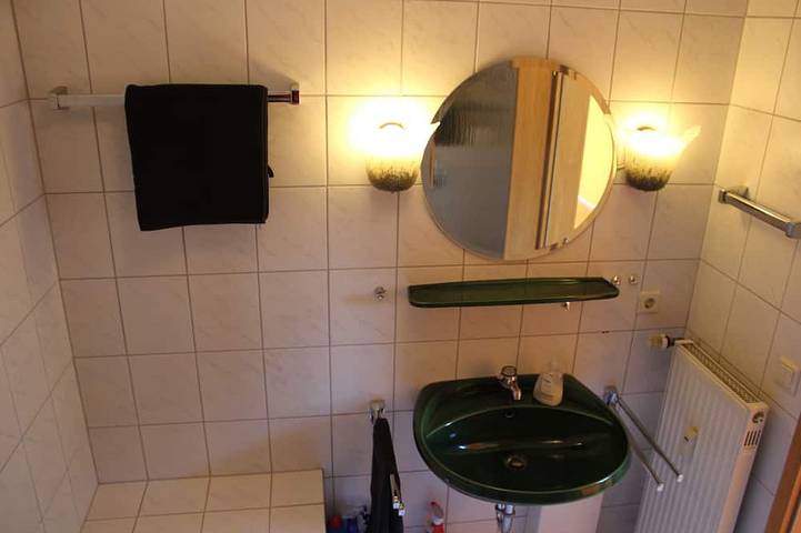 Appartamento intero, Appartamento bilocale luminoso, moderno e accogliente in Ratingen, Circondario di Mettmann