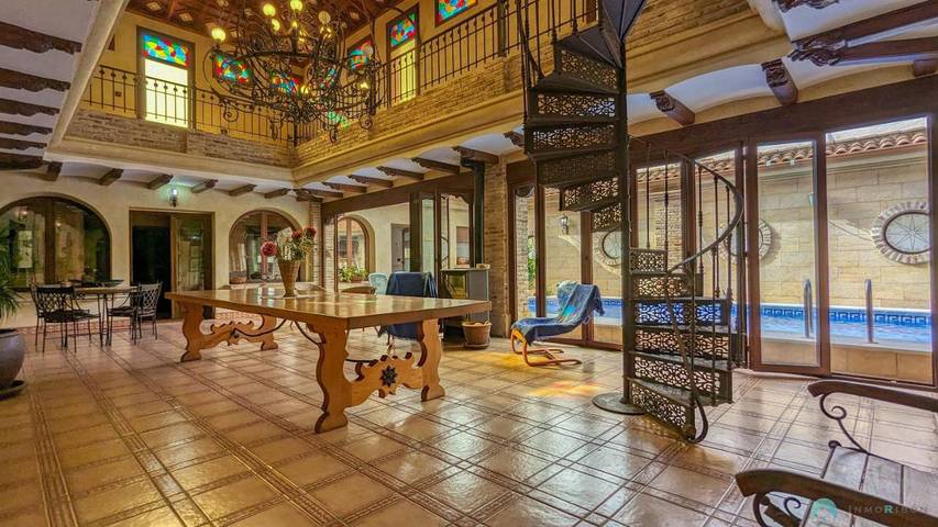 Holiday home for 8 people, with hot tub and balcony as well as pool - 1