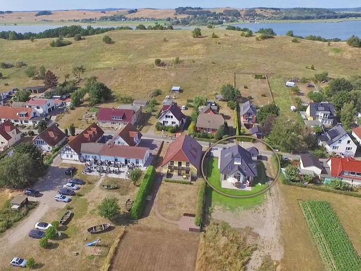 Villa für 8 Personen, mit Seeblick und Ausblick sowie Garten und Sauna, mit Haustier auf der Halbinsel Mönchgut - 2