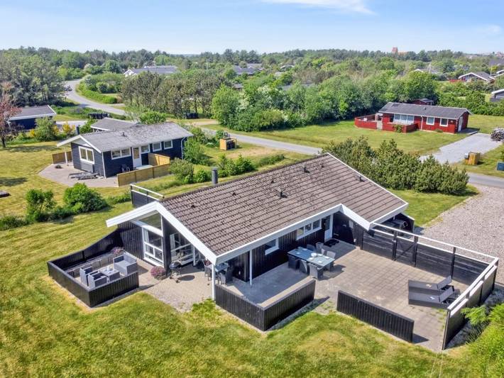 Ferienhaus für 6 Personen, mit Terrasse und Sauna in lønstrup