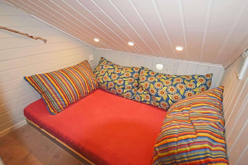 6 Personen Ferienhaus in Sandhornøy in Sandhornøya