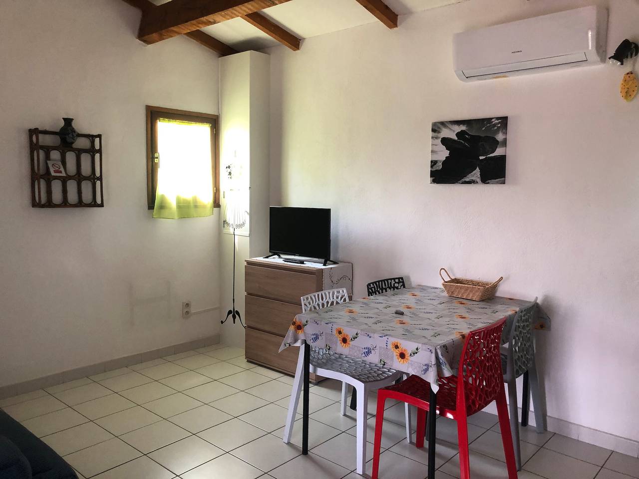 Casa rural para 4 personas, tranquila y climatizada in Saint-Martin-d'Ardèche, Gorges de l’Ardèche