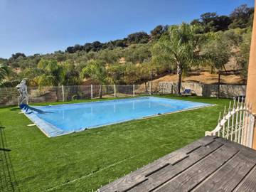Chalet para 8 personas, con terraza y piscina en Sierra Sur de Sevilla
