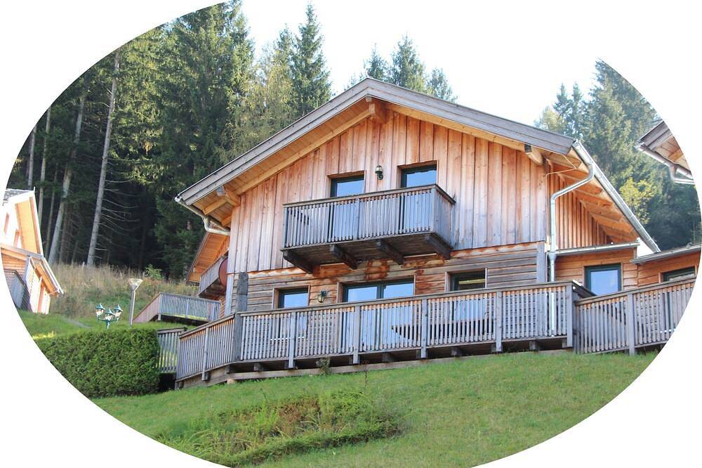 Holiday Annaberg in a fantastic panoramic location in the middle of skiing and hiking in Annaberg-Lungötz, Tennengau