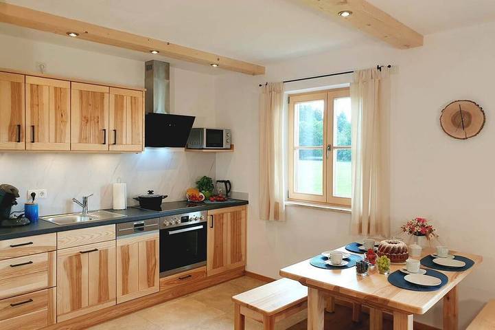 Ferienwohnung für 5 Personen, mit Garten und Balkon - 1