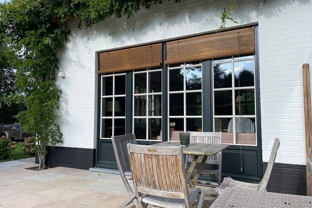Huswell - 2 rooms in stylish villa - free bikes in Brügge, Westflandern