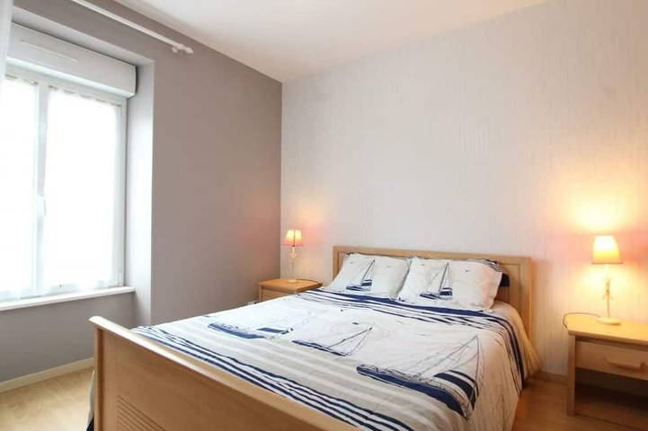 Gîte pour 6 personnes, avec jardin à Champcervon - 3