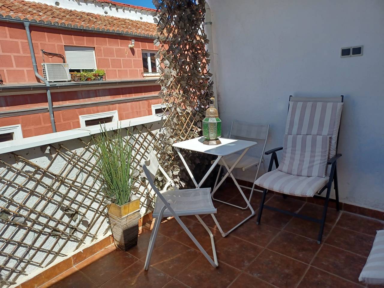 Entire apartment, M Ap. Chueca-Fuencarral patio privado in Centro (Madrid), Madrid