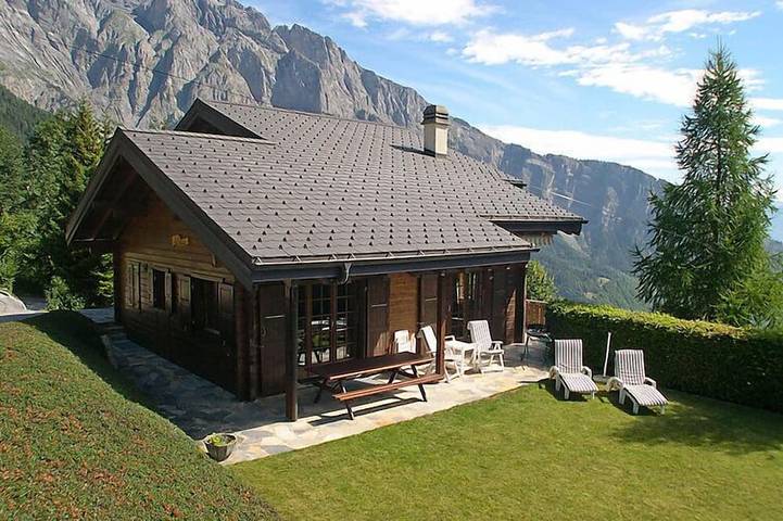 Ferienhaus für 8 Personen, mit Balkon und Garten - 1