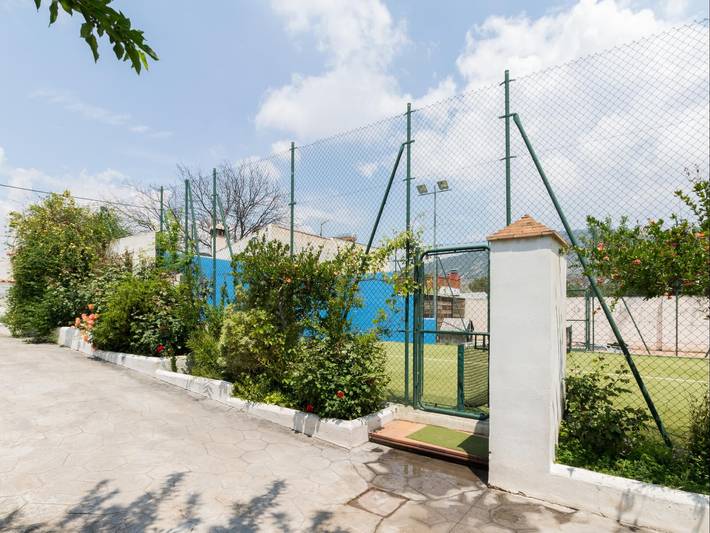 Casa rural para 16 personas, con terraza además de jardín y piscina, Se admiten mascotas en Provincia de Granada - 3