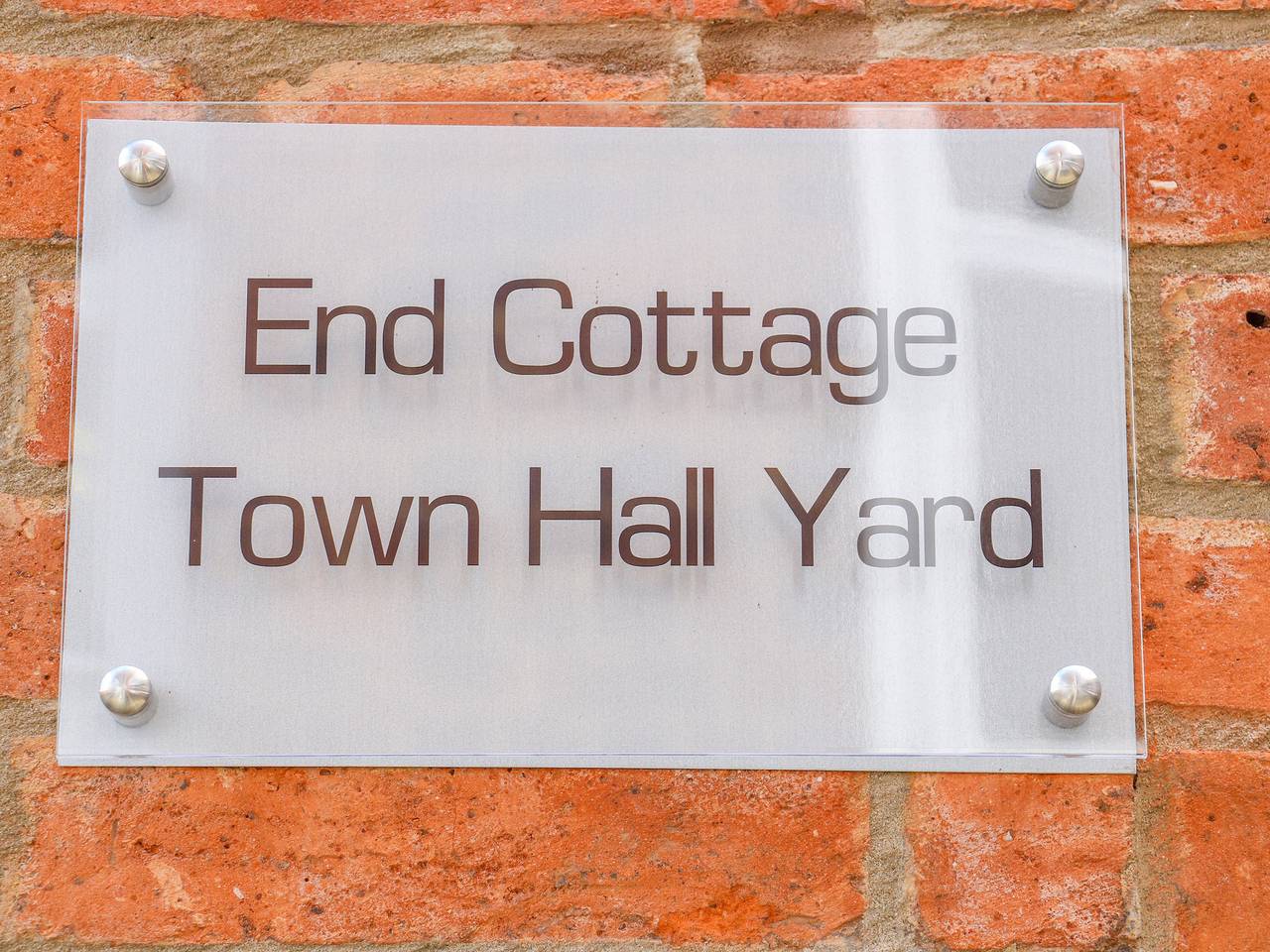 End cottage in Ashbourne, Derbyshire