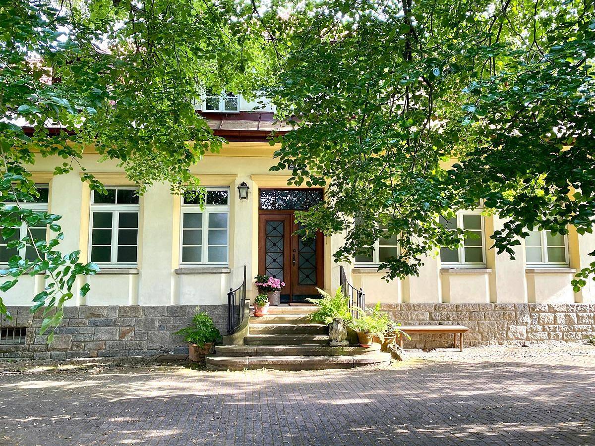 Villa Bergmann - Gemütliche Ferienwohnung in einer Villa mit Garten in Münchberg, Landkreis Hof