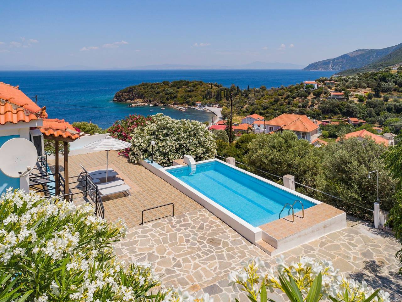 "Blue Villa" in Samos