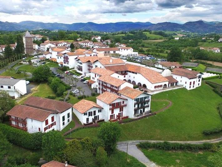 Apartamento entero, Vvf Villages - Le Pays Basque - Sare - Piso 4 personas - 2 Habitaciones - Cama bebé bienvenida imposible in Sare, Region de Bayona