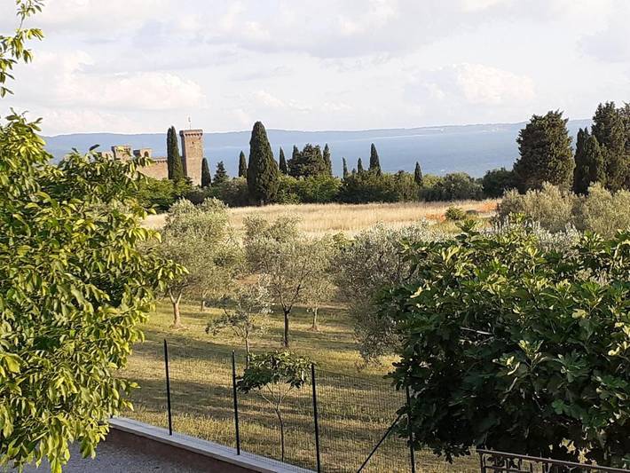 Ferienhaus für 5 Personen, mit Garten und Seeblick sowie Ausblick, kinderfreundlich in Bolsena - 3