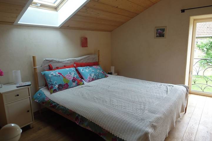 Location de vacances pour 6 personnes dans La Vineuse sur Fregande - 2