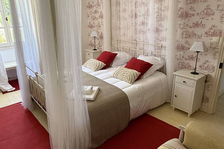 Location de vacances pour 6 personnes, avec jardin à Saint-Palais-du-Né - 2