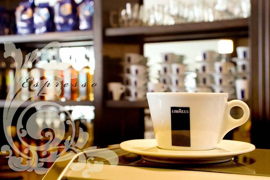 1 Block zur Innenstadt von St. Helena Main Street Restaurants / Geschäfte / Fitnessstudio / Pool in Napa Valley