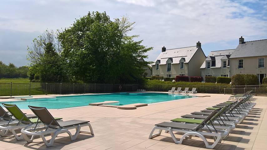 Appartement de vacances pour 4 personnes, avec terrasse ainsi que sauna et jardin