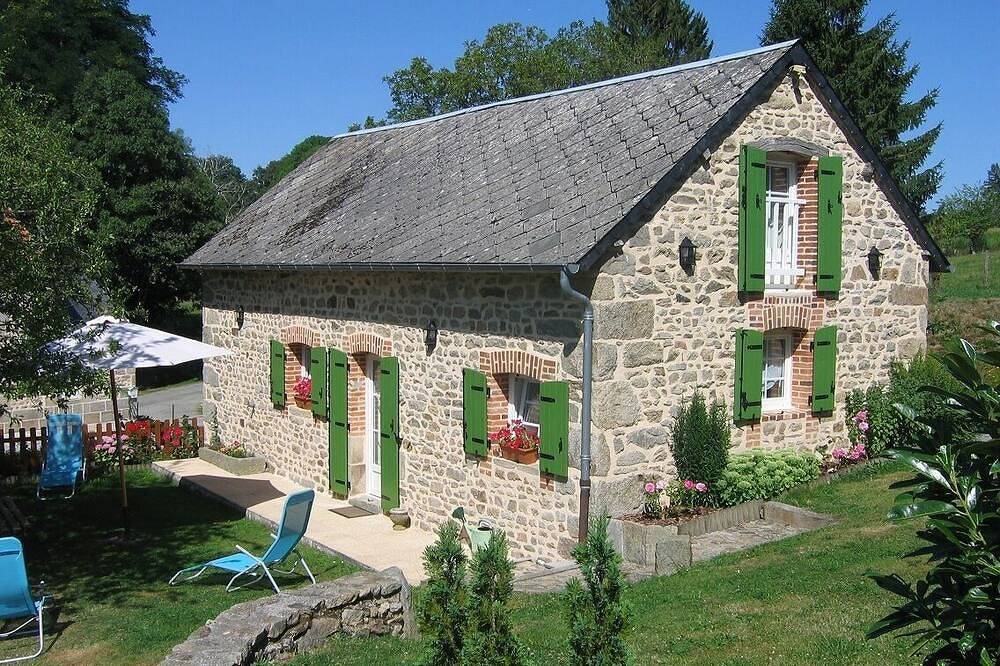 Gîte pour 4 Personnes dans Jouillat, Région de Guéret