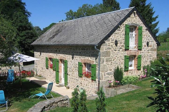Gîte pour 4 personnes, avec Terrasse et Jardin