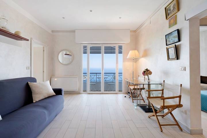 Ferienhaus für 4 Personen, mit Balkon an der Côte d'Azur