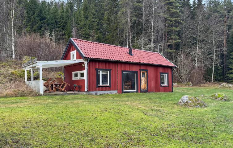 Hus för 4 Personer med sjöutsikt in Jönköpings län