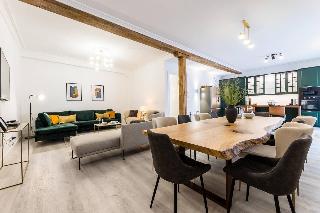 Vakantieappartement voor 8 Personen in Playa de la Concha, San Sebastian