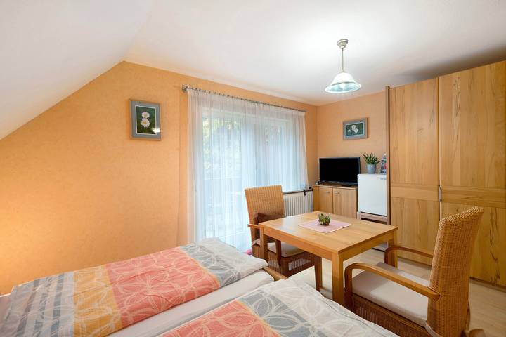 Studio für 2 Personen, mit Balkon und Garten in Elzach - 4