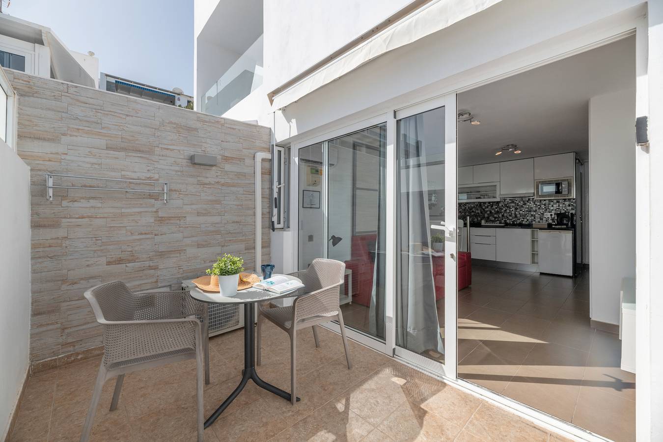 Ganze Wohnung, Ferienwohnung 'Kikere Puerto del Carmen' mit Gemeinschaftspool, Wlan und Klimaanlage in Puerto del Carmen, Tías