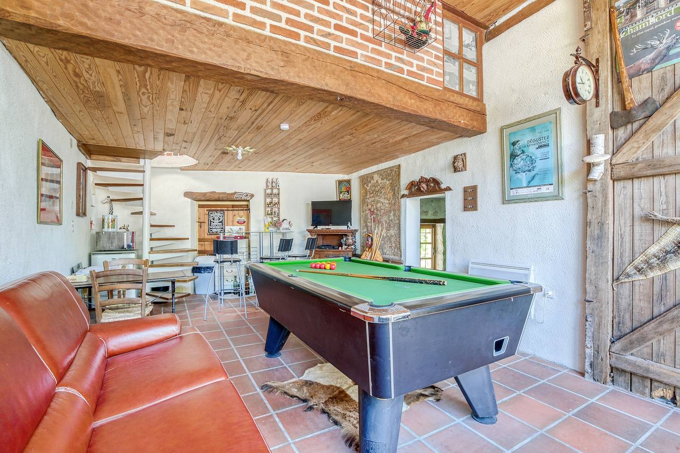 Gîte spacieux à Mer avec un joli extérieur in Mer, Région de Blois
