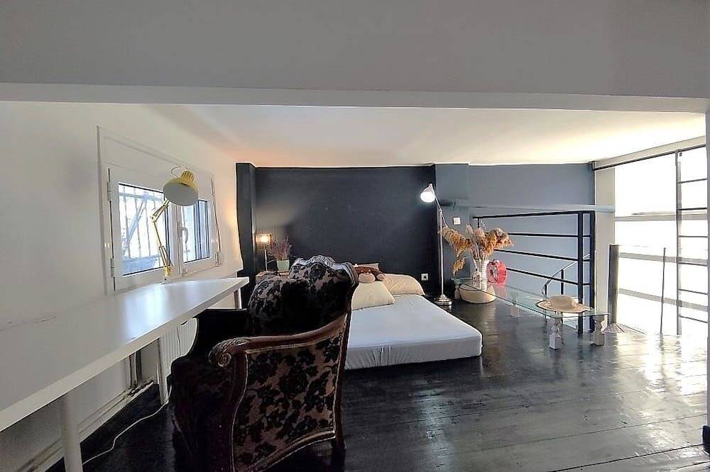 Ganze Wohnung, City Center Artistic Loft,3 minutes from Thessaloniki’s Waterfront. Pet friendly in Analipsi (Thessaloniki), Thessaloniki und Umgebung