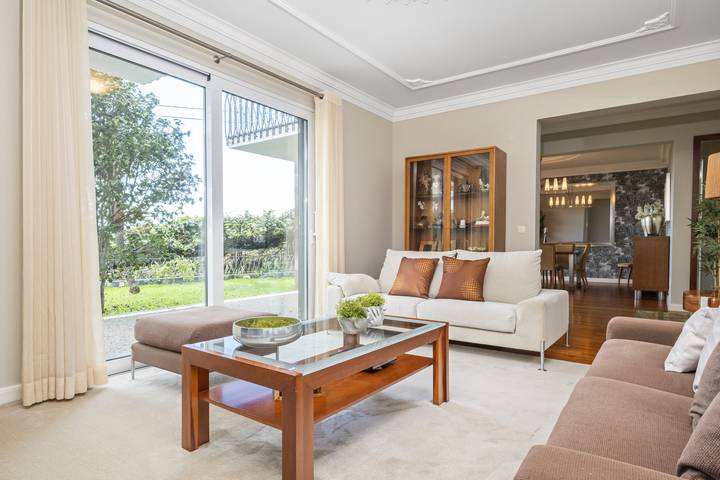 Location de vacances pour 8 personnes, avec jardin et vue sur l’océan à Câmara de Lobos - 2