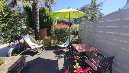 Gîte pour 2 personnes, avec terrasse à Fouesnant