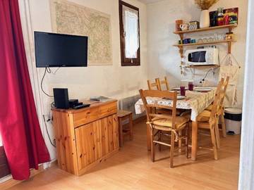 Gîte pour 4 personnes, avec balcon dans Risoul 1850