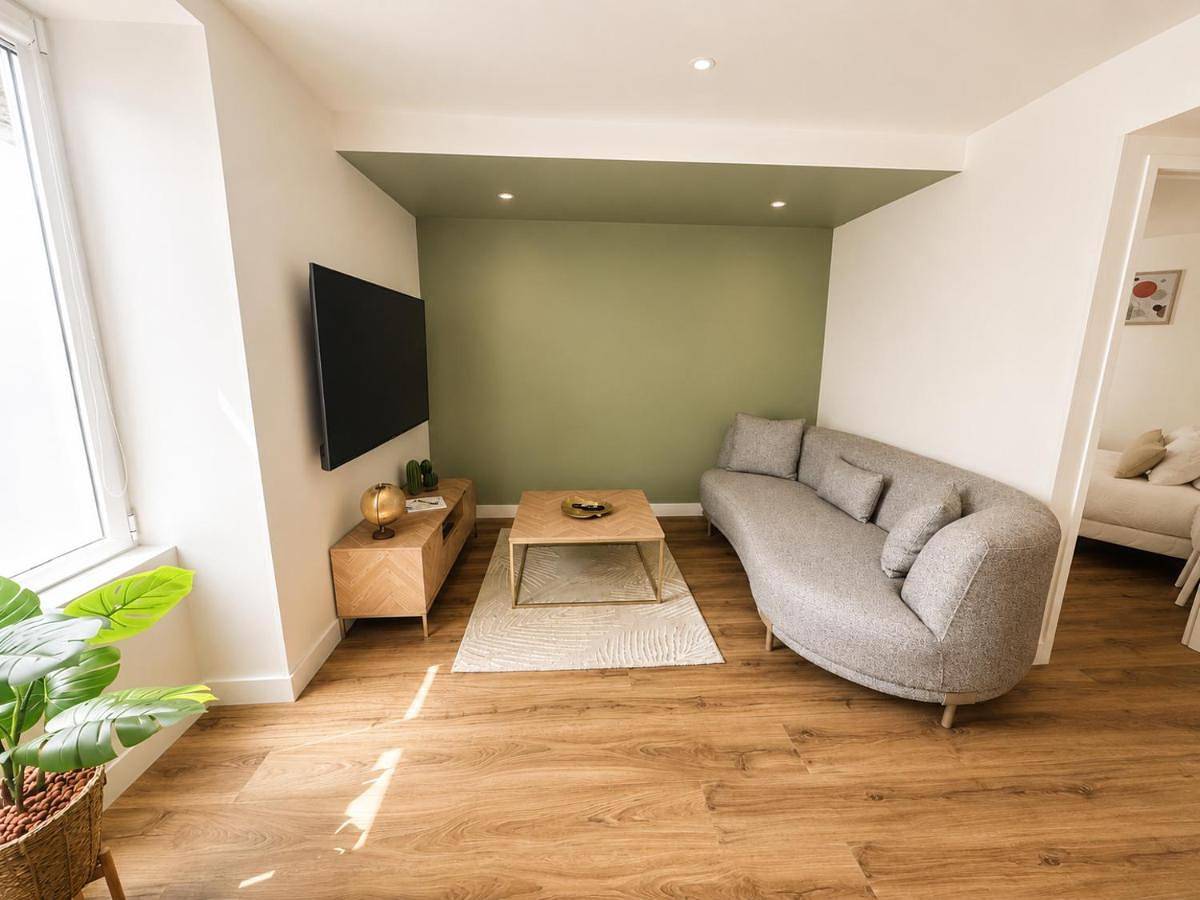Appartement entier, Résidence de la Place in Pont-du-Château, Région de Clermont-Ferrand