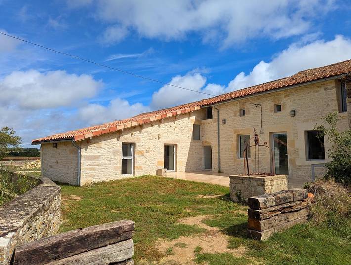 Gîte pour 8 personnes, avec Terrasse et Jardin