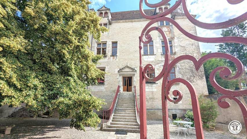 Location de vacances pour 8 personnes à Châtillon-sur-Seine
