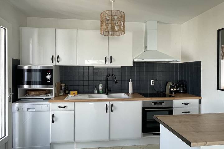 Maison de vacances pour 6 personnes, avec Terrasse ainsi que Jardin et Piscine à Sainte-Marie-de-Ré